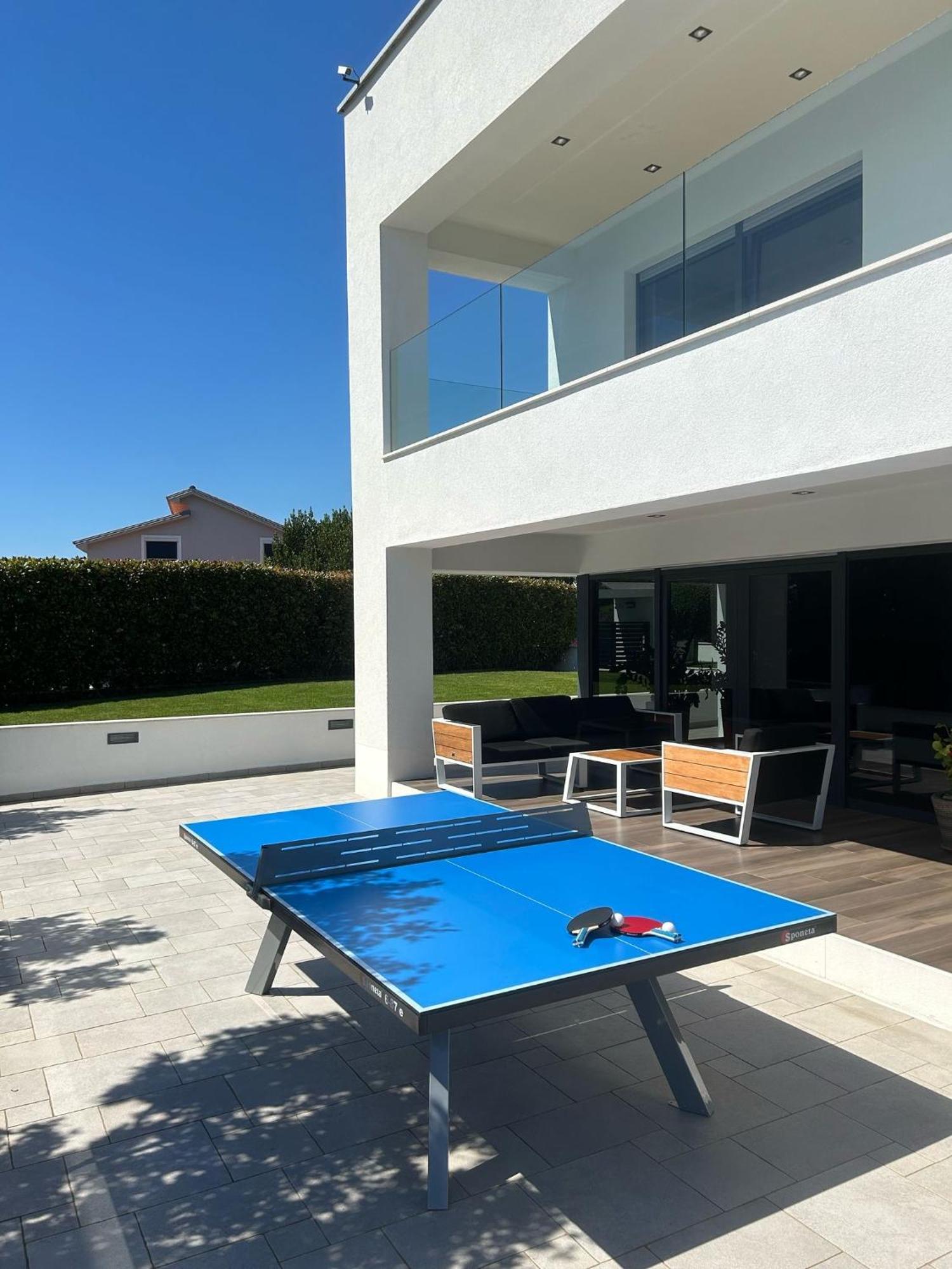 Villa Rina - Luxury Holiday Home Цриквениця Екстер'єр фото