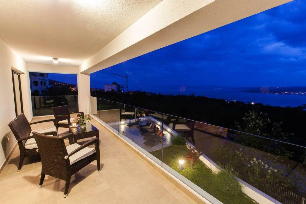Villa Rina - Luxury Holiday Home Цриквениця Екстер'єр фото