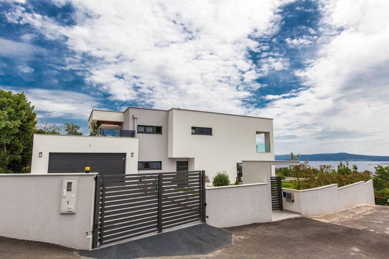 Villa Rina - Luxury Holiday Home Цриквениця Екстер'єр фото
